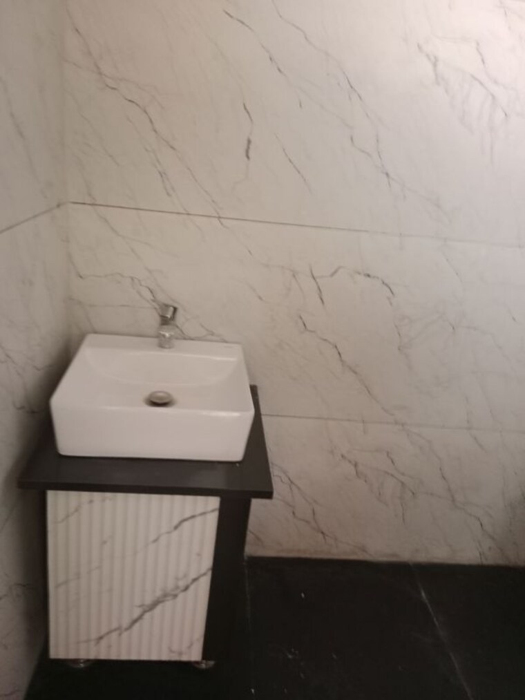 Bathroom, baberpur mandi 4 Bedroom 2108 Sq.Ft. Builder Floor In Baberpur Mandi Panipat 10728006