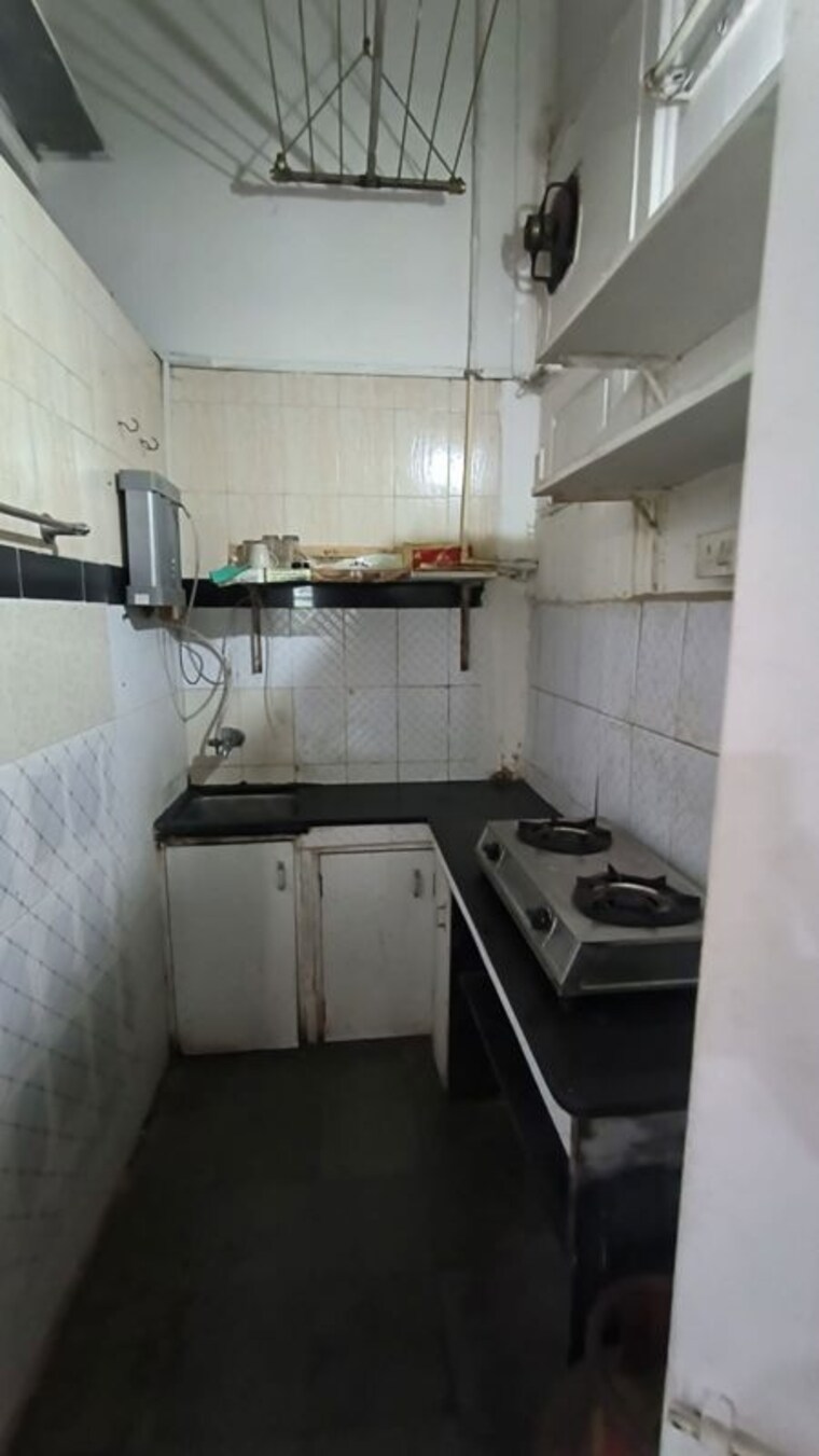 Kitchen, metro-house-colaba 1 Bedroom 550 Sq.Ft. Apartment In Colaba Mumbai 10728018