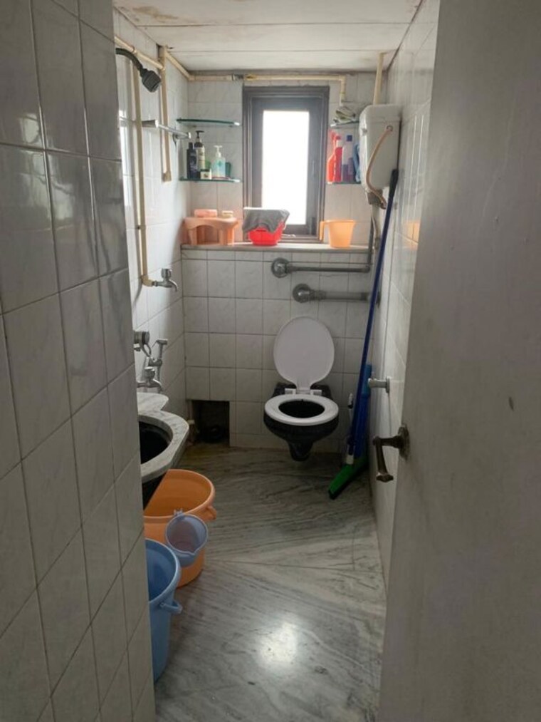 Bathroom, metro-house-colaba 1 Bedroom 550 Sq.Ft. Apartment In Colaba Mumbai 10728018