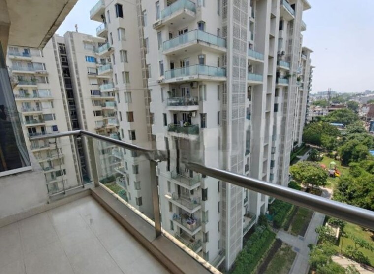 Balcony, shalimar-gallant 4 Bedroom 2550 Sq.Ft. Apartment In Mahanagar Lucknow 10728043