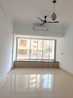 2 BHK +Apartment For Rent in HDIL Dheeraj Diamond