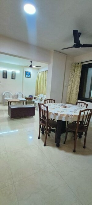 Team Area in 3 BHK Apartment at Mayuresh CHS, Naupada – for Sale
