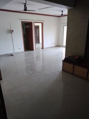 Room in 3 BHK Apartment at Santara Magan Place II, Hulimavu – for Rent