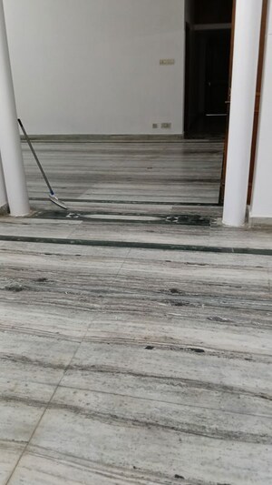 Staircase in 2 BHK Independent House at Gomti Nagar – for Rent