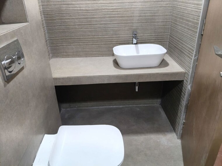 Bathroom, experio-platinum-elysium 3 Bedroom 940 Sq.Ft. Apartment In Sector 29 Nerul Navi Mumbai 10728113