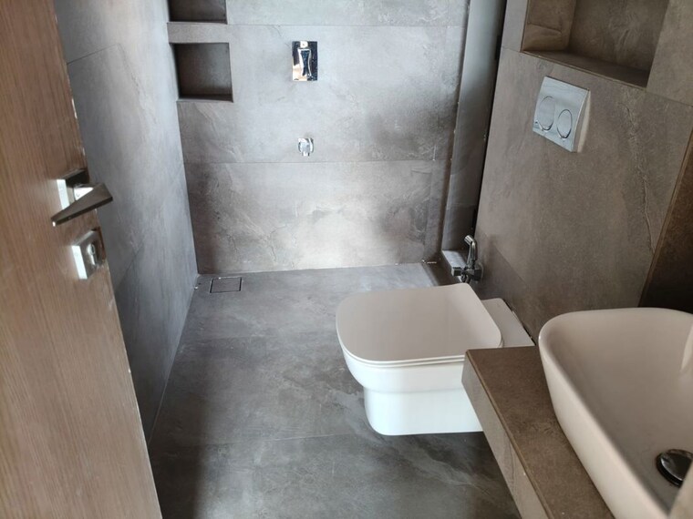 Bathroom, experio-platinum-elysium 3 Bedroom 940 Sq.Ft. Apartment In Sector 29 Nerul Navi Mumbai 10728113