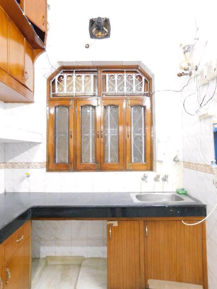 Kitchen, chattarpur 4 Bedroom 1800 Sq.Ft. Builder Floor In Chattarpur Delhi 10728084