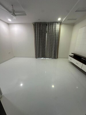 Room in 4 BHK Villa at Aparna Elixir, Manikonda – for Rent