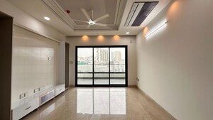 Room in 3 BHK Apartment at Aparna One, Shaikpet – for Rent