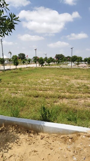  Plot For Sale in Patrakar Colony