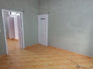 Room in 2 BHK Independent House at Sector 38 – for Rent