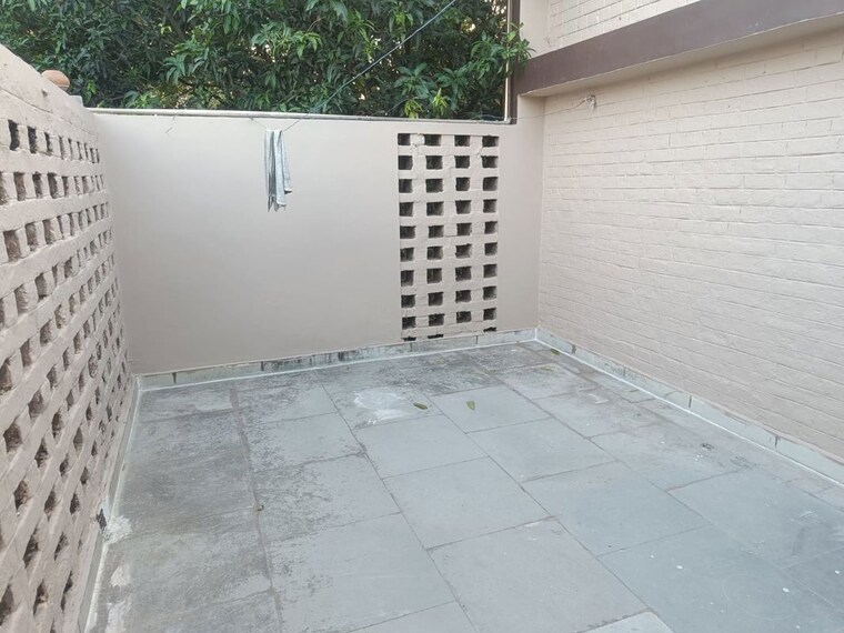 Room, sector 38 2 Bedroom 700 Sq.Ft. Independent House In Sector 38 Chandigarh 10728215