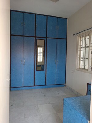 Room in 3.5 BHK Apartment at SMR Vinay Acropolis, Madhapur – for Sale