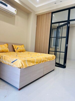 Bedroom in 1 BHK Builder Floor at Sector 32 – for Rent