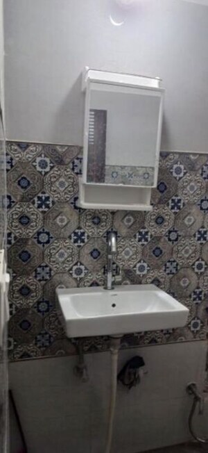 Furnished Amenities in 1 BHK Apartment at Alpha 1 RWA, Alpha 1 Greater Noida – for Rent