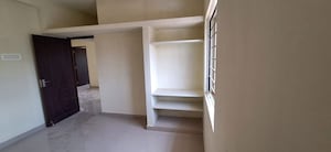 Room in 2 BHK Apartment at Gowrivakkam – for Sale