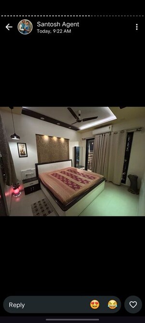 Bedroom in 2 BHK Apartment at Laxmi Park CHS Vartak Nagar, Vartak Nagar – for Rent
