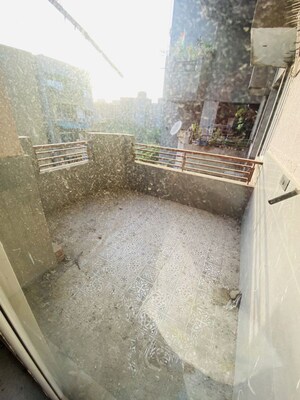 Balcony in 3.5 BHK Apartment at Dwarka – for Rent