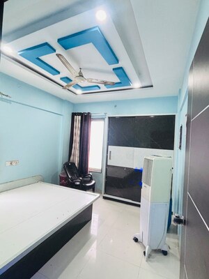 Team Area in 2 BHK Apartment at Shiv Divine Dew, Rahatani – for Rent