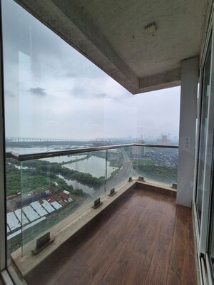 Swimming Pool in 2 BHK Apartment at Ajmera Aeon, Wadala East – for Rent