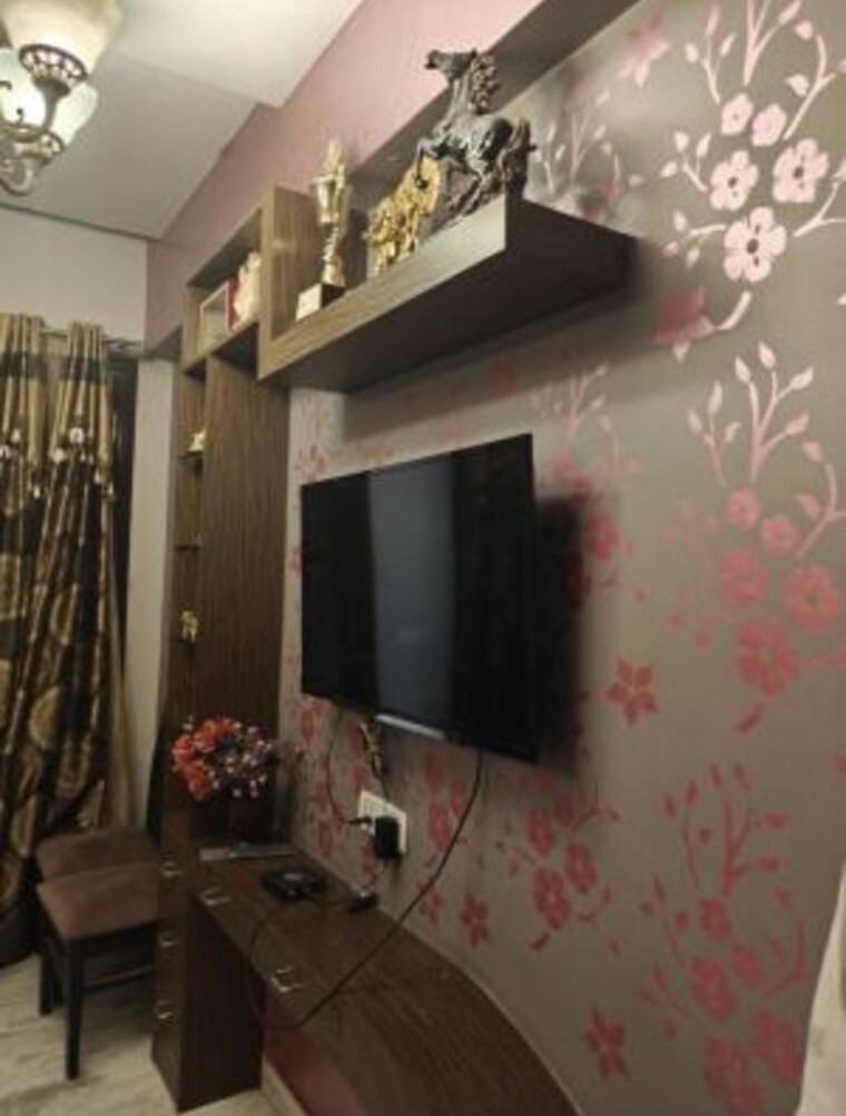Living Room, alpha-1-rwa 4 Bedroom 200 Sq.Mt. Independent House In Alpha 1 Greater Noida Greater Noida 10728341