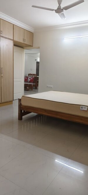 Furnished Amenities in 2 BHK Builder Floor at Murugesh Palya – for Rent