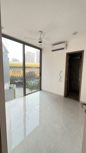 2 BHK Apartment For Rent in One Meraki, Chembur