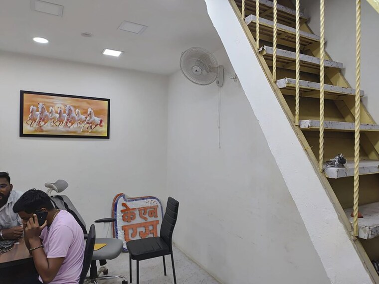 Balcony, pimpri Commercial Shop 225 Sq.Ft. In Pimpri Pune 10728446