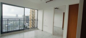 Room in 1 BHK Apartment at Dahisar East – for Rent