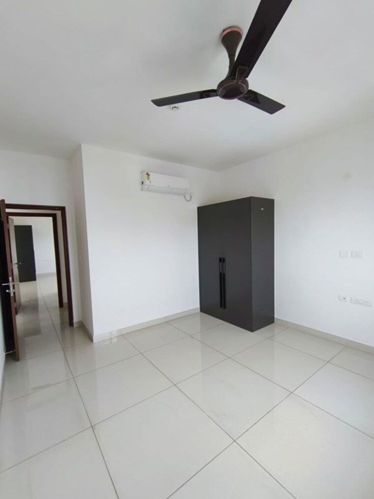 Room, prestige-tranquil 3.5 Bedroom 2048 Sq.Ft. Apartment In Kokapet Hyderabad 10728467