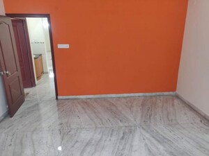 Room in 3 BHK Apartment at Richmond Town – for Rent