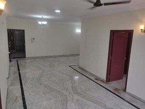 Living Room in 3 BHK Apartment at Richmond Town – for Rent