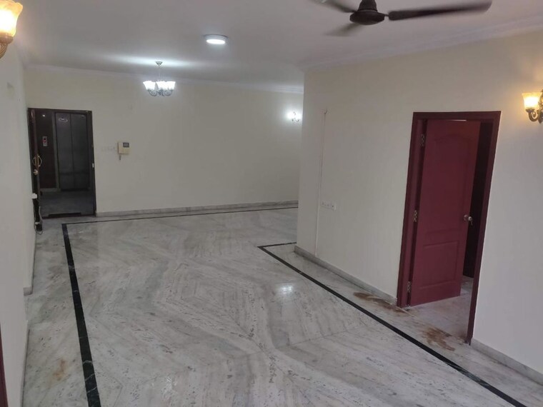 Living Room, richmond town 3 Bedroom 2100 Sq.Ft. Apartment In Richmond Town Bangalore 10722055