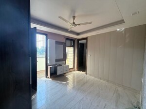 Bedroom in 2.5 BHK Builder Floor at Amolik Residency, Sector 86 – for Sale