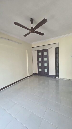 Bedroom in 2 BHK Apartment at Dheeraj Ganga, Malad West – for Rent