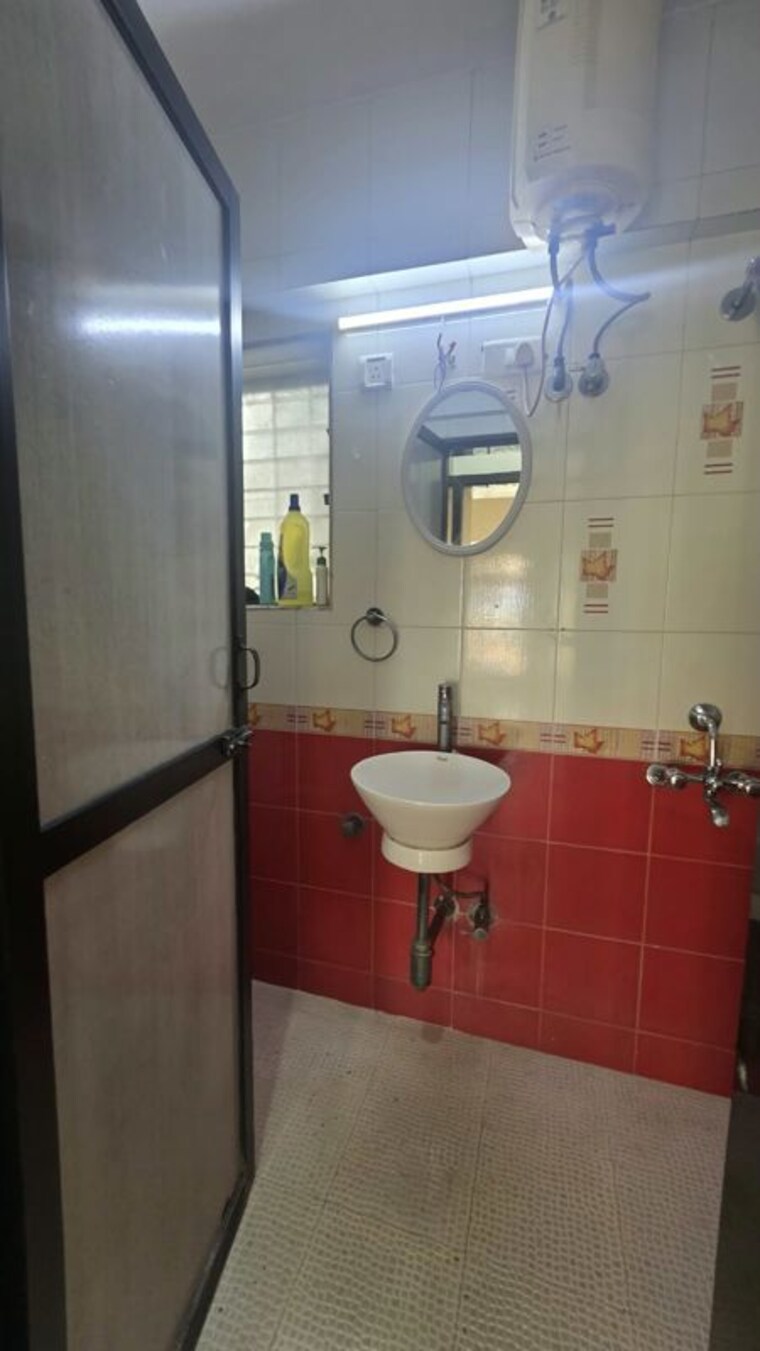 Bathroom, dheeraj-ganga 2 Bedroom 1050 Sq.Ft. Apartment In Malad West Mumbai 10728532