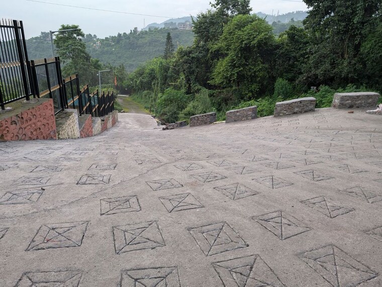 Exterior View, bhimtal 4 Bedroom 1000 Sq.Yd. Independent House In Bhimtal Nainital 10728526