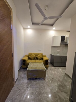 Parking in 1 BHK Builder Floor at Sector 32 – for Rent