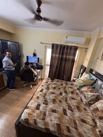 2.5 BHK +  1185 Sq.Ft. Apartment in Gardenia Golf City