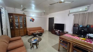 Team Area in 2 BHK Apartment at Kumar Kruti, Kalyani Nagar – for Rent