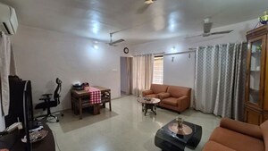 Living Room in 2 BHK Apartment at Kumar Kruti, Kalyani Nagar – for Rent