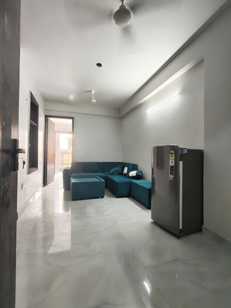 Room, freedom fighters vihar 2 Bedroom 950 Sq.Ft. Builder Floor In Freedom Fighters Vihar Delhi 10728587