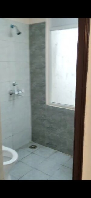 Bathroom in 2.5 BHK Apartment at Amrapali O2 Valley, Tech Zone 4 Greater Noida – for Rent