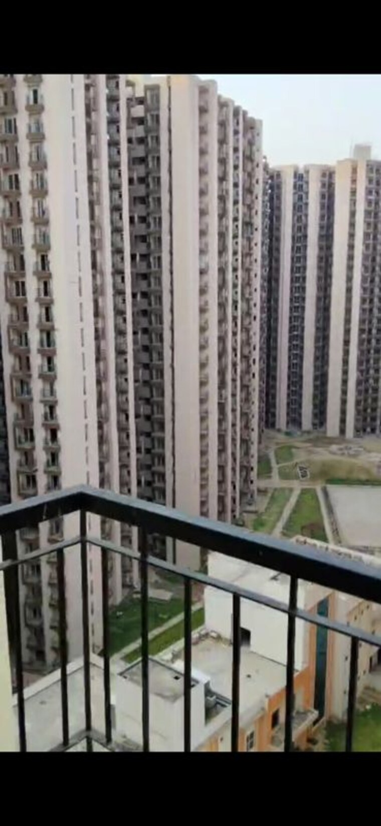 Balcony, amrapali-o2-valley 2.5 Bedroom 920 Sq.Ft. Apartment In Tech Zone 4 Greater Noida Greater Noida 10728603