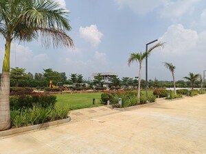  Plot – Garden View at The Silver Lake, Byrasandra - for Sale