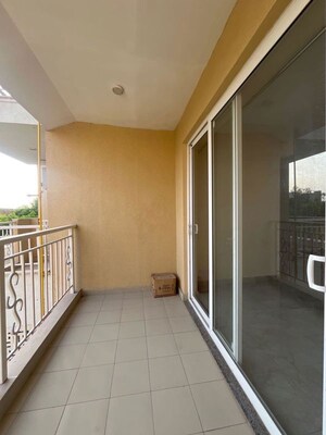 Balcony in 3 BHK Builder Floor at Sector 22 – for Rent