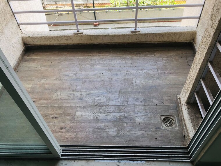 Balcony, puranik-rumah-bali-phase-iii 1 Bedroom 420 Sq.Ft. Apartment In Ghodbunder Road Thane 10728648