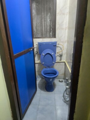 Bathroom in 1 BHK Apartment at Takshila CHS, Andheri East – for Rent