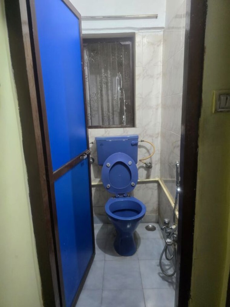 Bathroom, takshila-chs 1 Bedroom 585 Sq.Ft. Apartment In Andheri East Mumbai 10728661