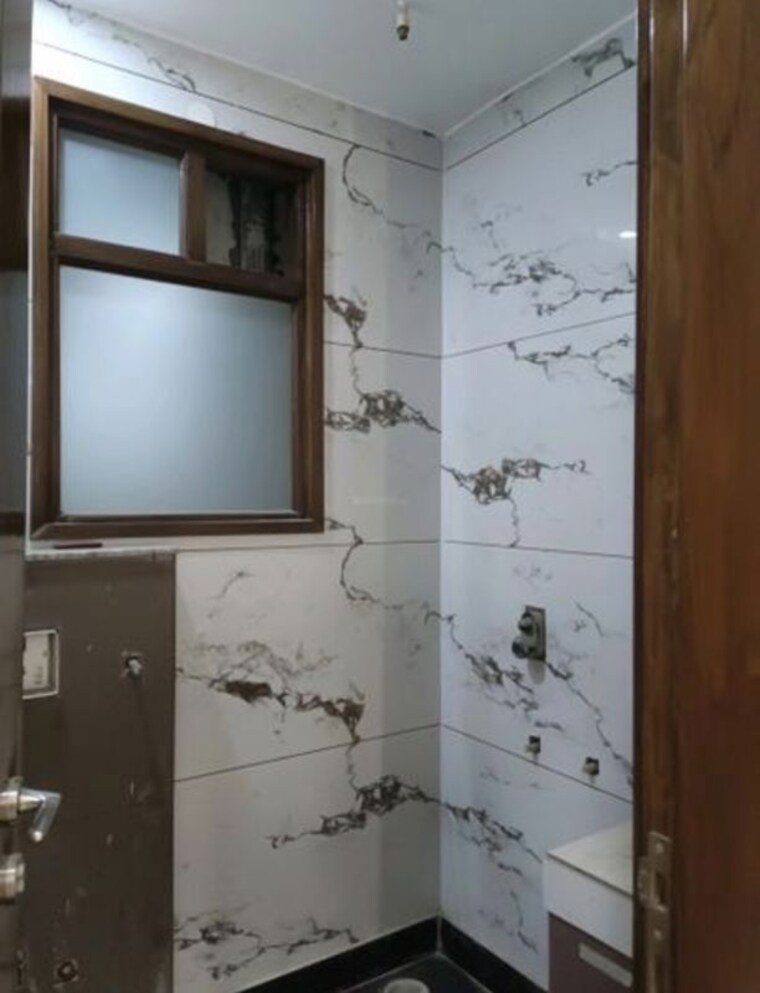 Kitchen, rohini sector 24 4 Bedroom 1400 Sq.Ft. Builder Floor In Rohini Sector 24 Delhi 10728658